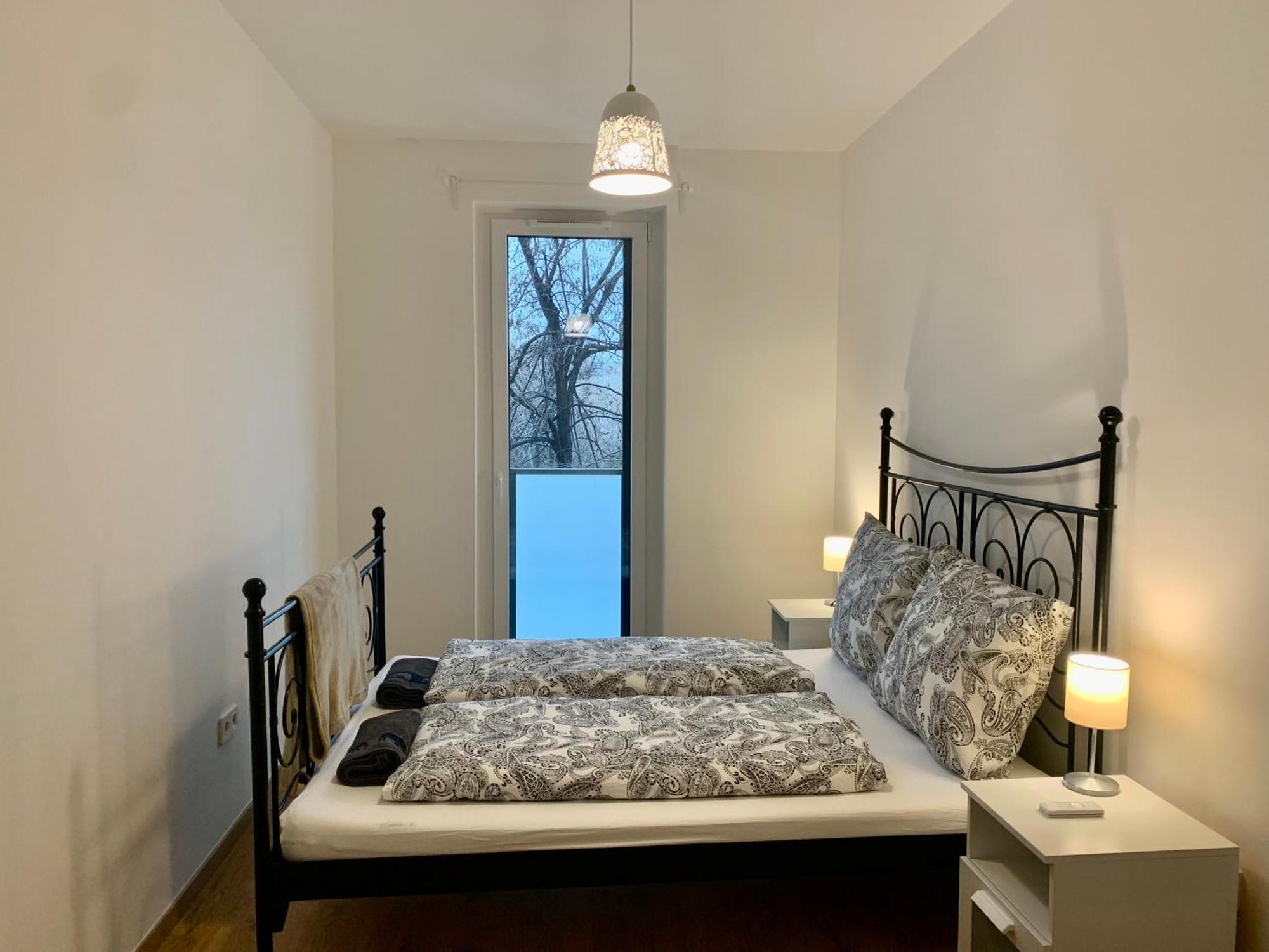 Westside Residence Apartment - Modern & Peaceful - Free Garage! Budapest Exteriör bild